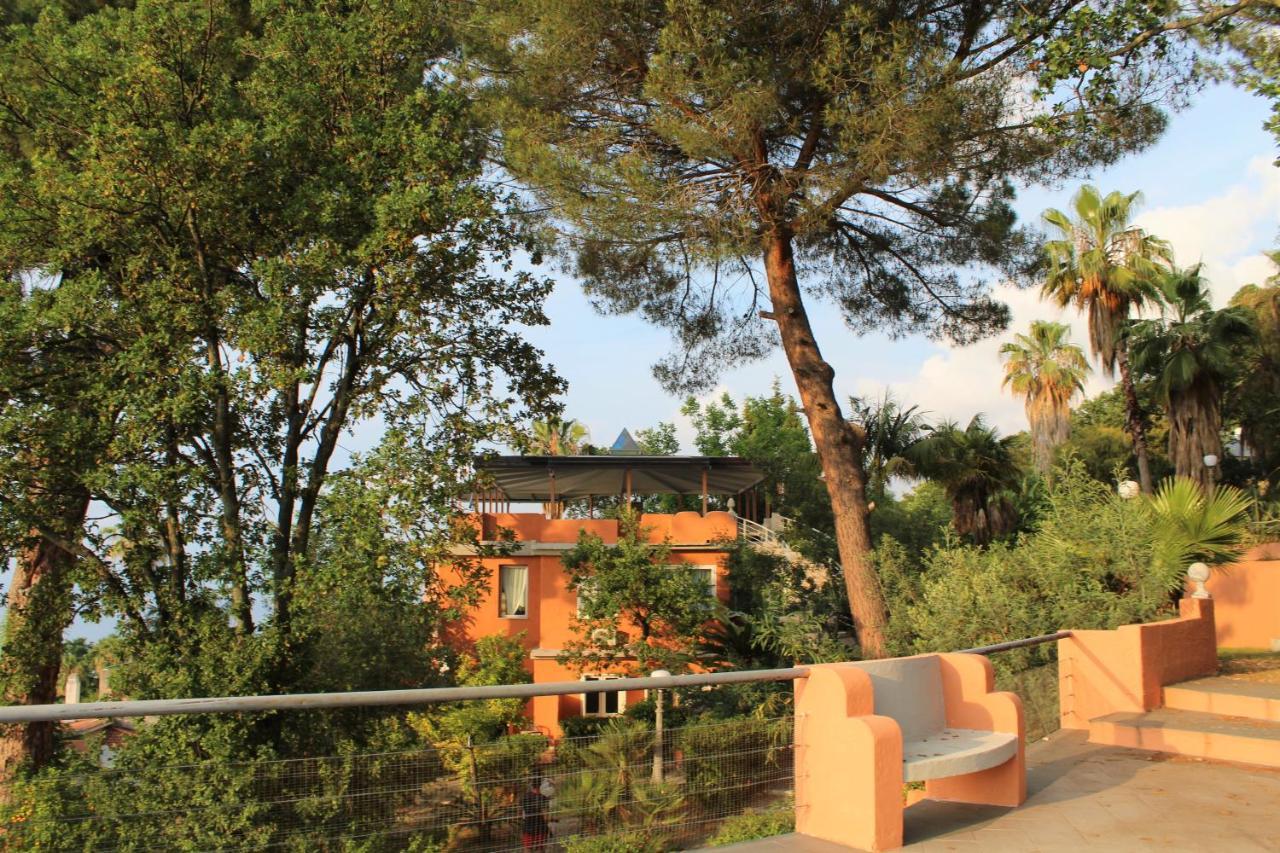 Hotel - Giardino Marchese D'Altavilla トロペーア エクステリア 写真